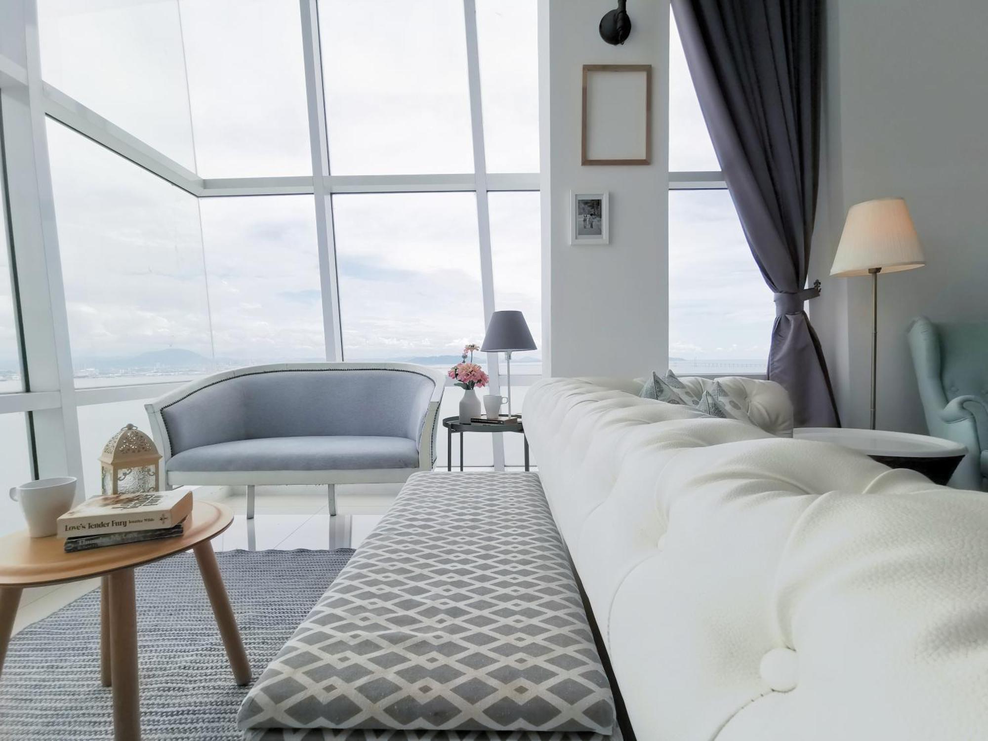 Maritime Suites Penang Jelutong Esterno foto